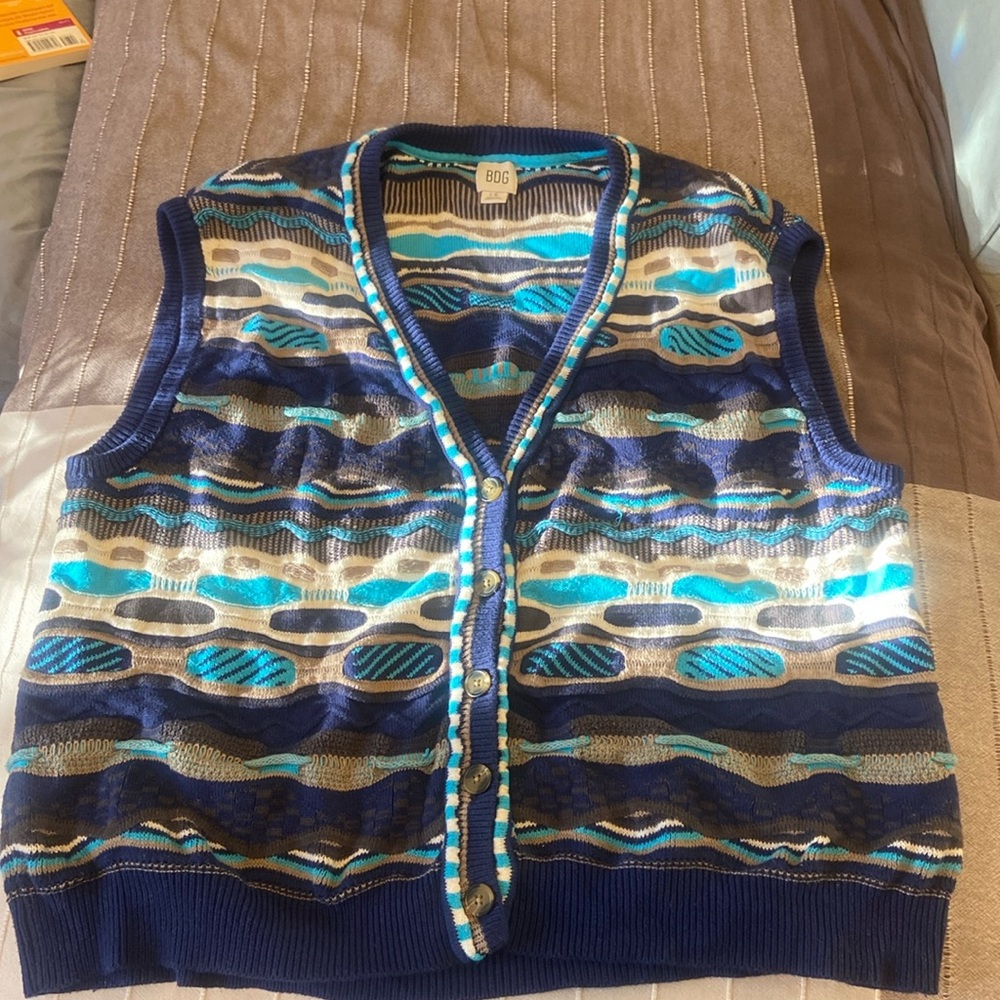 BDG MacLaine Patterned Sweater Vest Large
